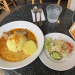 TUNAPAHA - ランチ1,200円にはサラダとドリンク、アイスが付きます