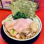 横浜家系ラーメン 裏大輝家 - 