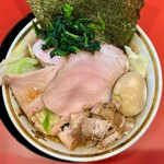 横浜家系ラーメン 裏大輝家 - 