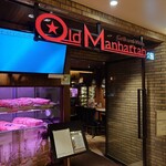 Old Manhattan - 店の出入り口