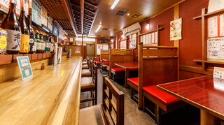 Teppan Izakaya Teppou - 昭和レトロな雰囲気ただよう居心地の良い空間