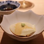 鮨 由う - 嶺岡豆腐