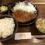 Tonkatsu Katsukichi - ロースカツ定食