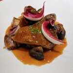 Libertemps - さわやか富士の鳥 赤ワイン煮込み