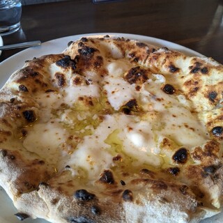 ピッツェリア ピュアカリ_0