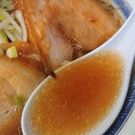 金丸本店 - あっさりなのに、しっかり味わい深くて、いや美味いね～!野菜の風味がまたこおばしくてたまりませんでした｡