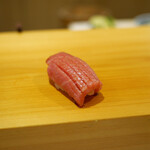 鮨 あらい - 「本鮪背中トロ」