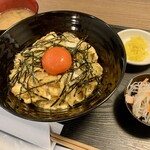 Rojiura Izakaya Kouji - 親子丼、龍の卵黄のせ