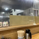 大勝軒 - 清潔な店内