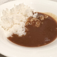 オチェーアノ - バイキングでの禁忌　でもひと口は食べて欲しい美味しさでした　甘めでフルーティーなマイルドカレー