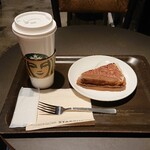 Starbucks Coffee - カフェアメリカーノと生チョコinチョコレートパイ
