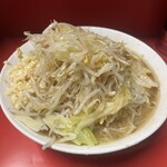 ラーメン二郎 - 小野菜ましカラメニンニク
