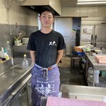 西端手打 上戸うどん - 大将です‼️