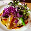 サダキ デリ - 料理写真:鱈のポワレ　ニンニク風味の赤パプリカソース
芸術的な彩り…