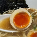 酒肴場 屯 - 味玉とろり