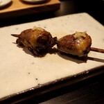 おみ乃 椿 - 高原比内地鶏 丸はつ（心臓）