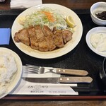 Tonkatsu Bisutoro Niku No Marukou - ポークソテー定食(ナイフ・フォーク未使用でした…)