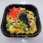 川辺商店 - 親子丼