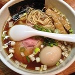 麺や 福一 - 中華そば 醤油（あっさり￥700）味玉（￥100）1/1/2014