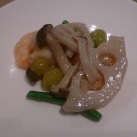 華湘 東武池袋店 - 海老と銀杏・レンコンの輪島海塩炒め