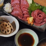 Shinano ya - 馬刺定食（おかず大盛）