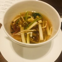 カントニーズ 燕 - 