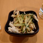 吉丸屋 - お通し：330円