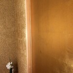 うなぎ亭 友栄 - お花も可愛らしく