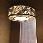 うなぎ亭 友栄 - 照明も素敵