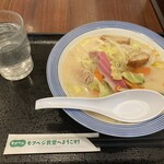 링가 핫토 후지그란 마츠야마점