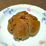 ドラゴーネ - くるみパン  410円　2024.2