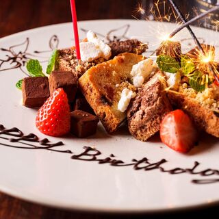 Birthday/anniversary benefits available! Special dessert plate present♪