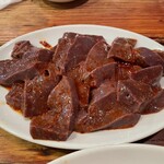 おぎちゃん - 豚レバー。新鮮ゆえ焼き過ぎ厳禁