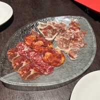 バル デ エスパーニャ ムイ 名古屋ミッドランド店 - イベリコハム 盛り合わせ