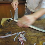 かぶと - 捌くのが早すぎてブレてしまいます