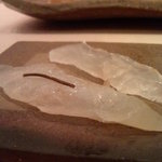 すし匠 - ひらめ　そのまんまと昆布〆と