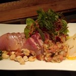 フィッシュ グラウンド - 本日のカルパッチョ盛り合わせ(カンパチ・ブリ・あおりいか)