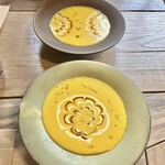 curation - 吹田市『ECO FARM MINAMOTOさん』
      　バターナッツ南瓜と宮古島黒糖のスープ