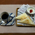 いこい - ホットサンドのモーニング750円