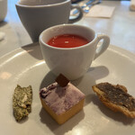 MORETHAN TAPAS LOUNGE - 