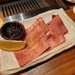 焼肉 神宮 - 