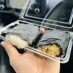 おむすびせんごくや - すじこととりかま