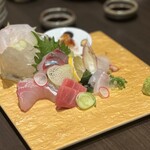 鮨屋台 握り屋 - 