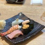 鮨屋台 握り屋 - 