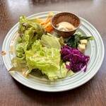 バルバルキッチンアメリ - 毎回美味しいランチサラダ