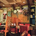 タベルナ カディス - 店内（開店一番乗り）