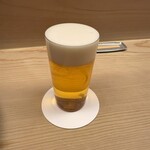 六寛 - 生ビールで乾杯