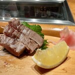 しほう田 - 鮪頬肉のたたき