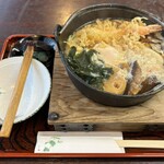 増田屋 - 鍋焼きうどん　1300円