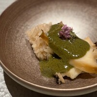 恵比寿 鮨 一 - 蒸し鮑、肝ソース